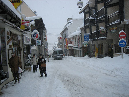 Tập_tin:Bareges-main-street-winter.jpg