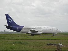 Bellview Airlines Sierra Leone Boeing 737-200 Makinde-1.jpg