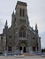 Église Sainte Eugénie.