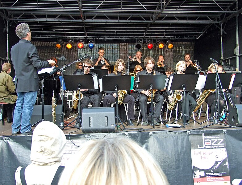 File:Big-band-hfmubk-ffm005.jpg