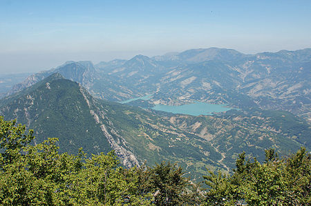 Bovilla Reservoir.jpg