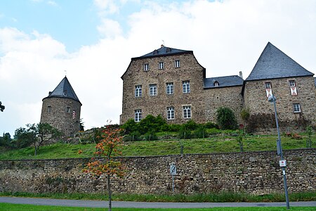 Burg Maubach 07