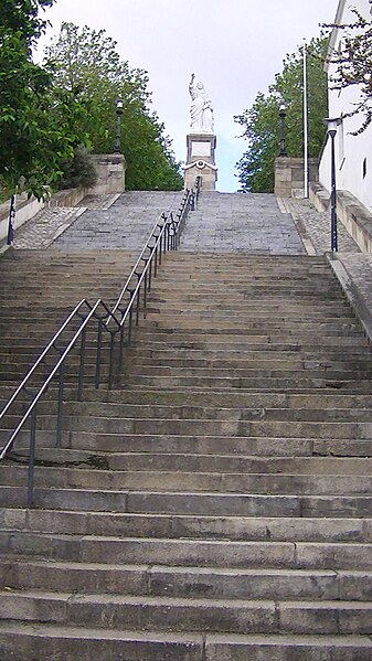 File:Butte Saint-Anne, Nantes.JPG