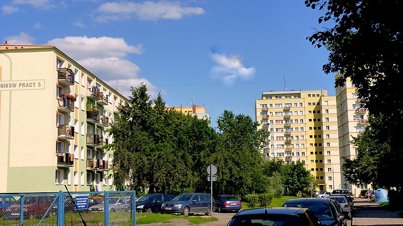 File:Bydgoszcz - ulica Przodowników Pracy - panoramio.jpg