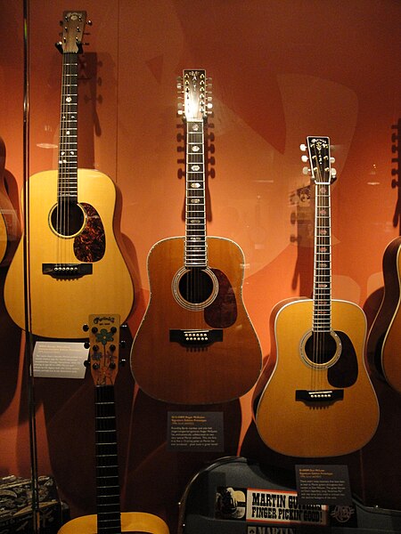 File:C. F. Martin NWD George Nakashima Commemorative Edition Prototype (c.1999), D12-42RM Roger McGuinn Signature Prototype (c.1999), D-40DM Done McLean Signature Prototype (c.1999), 000X Hippie Prototype (2007) - C.F.Martin Tour-20.jpg