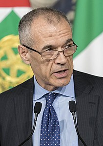 Carlo Cottarelli Quirinale (decupat) .jpg