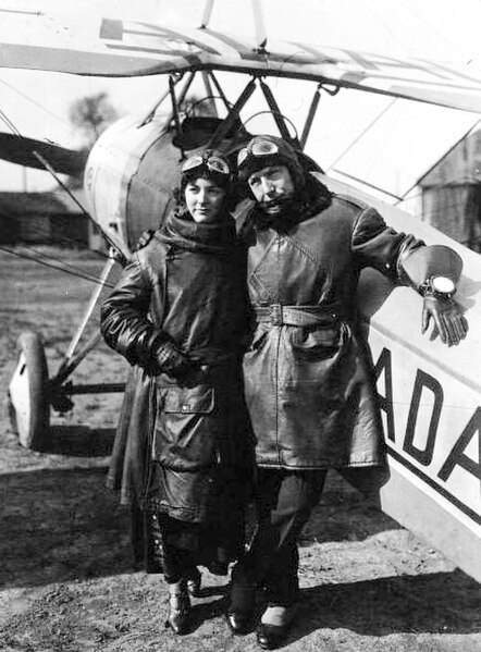 Nungesser and fiancée, 1923