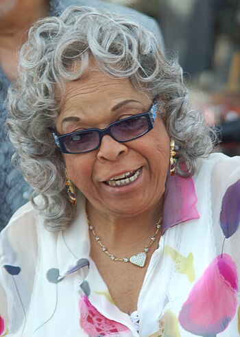 Della Reese at a Hollywood Walk of Fame ceremo...