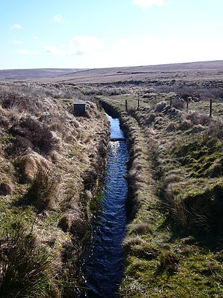 <span class="mw-page-title-main">Leat</span> Artificial watercourse or aqueduct dug into the ground