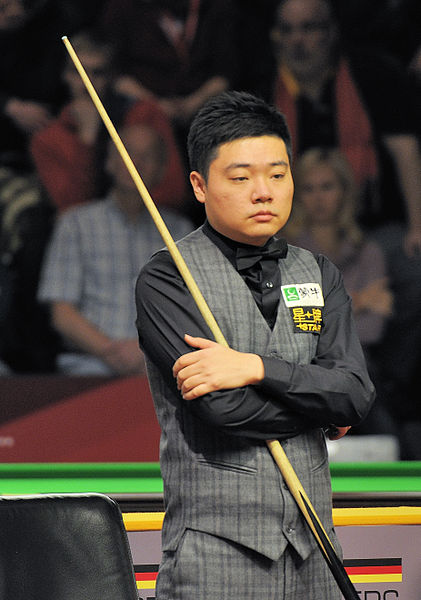 File:Ding Junhui at Snooker German Masters (Martin Rulsch) 2014-01-30 05.jpg