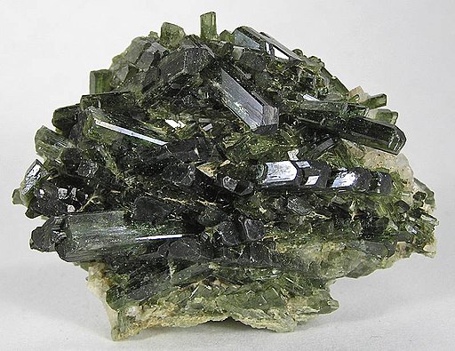 Diopside-jmix07-156a