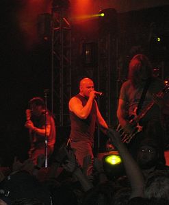Концерт 2005. године у Лејквилу, Минесота