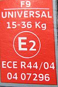 ECE-R 44 jóváhagyási pecsét
