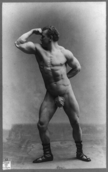 File:Eugen Sandow, full-length portrait, standing, left profile, wearing fig leaf and flexing muscle with fist raised to forehead LCCN90708835.tif