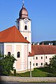 Fiľakovo - Kostol Korunovania Panny Márie a františkánsky kláštor (2).jpg