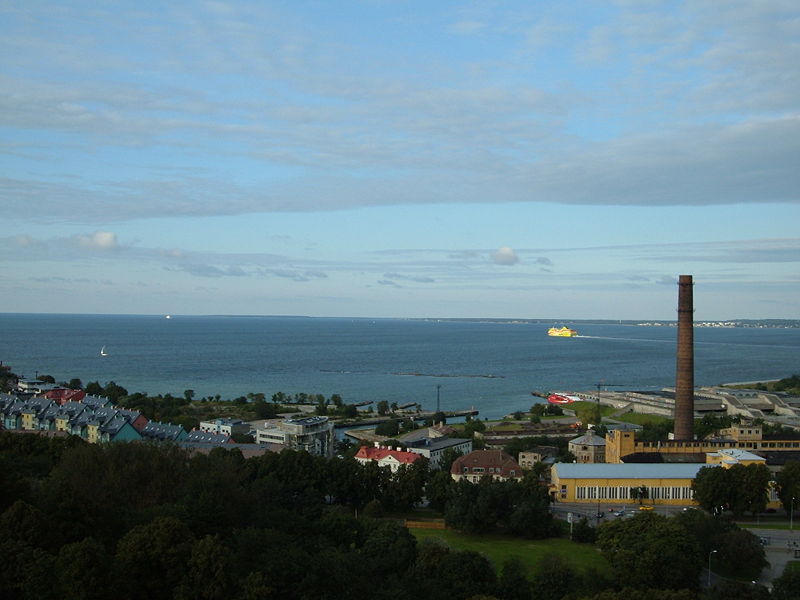 File:Finnish gulf near Tallinn.JPG