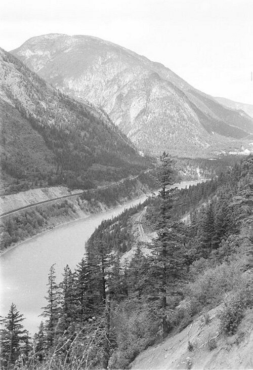 View of Fraser Canyon in the area of the Kwioek Creek (the valley coming in at left)