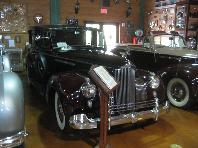 File:FtLauderdaleAntiqueCarMusuemAug08PackardC.jpg