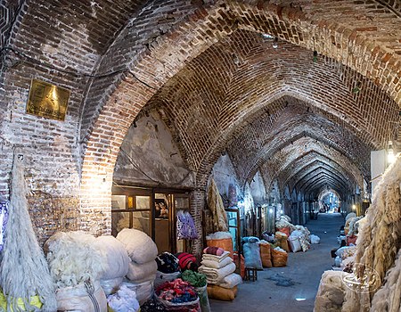 Tập_tin:Gan-Dallazan_Bazar_II,_Tabriz,_Iran.jpg