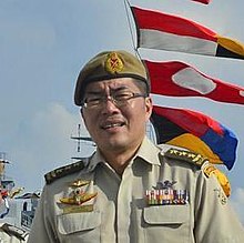 Gen Melvin Ong USS bo'yicha Uilyam P. Lourens (qisqartirilgan) .jpg