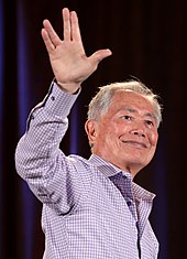 Takei at the 2019 Phoenix Comicon