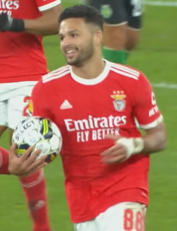 Ramos playing for Benfica in 2023