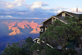 Kolb Studio overlooking the Grand Canyon