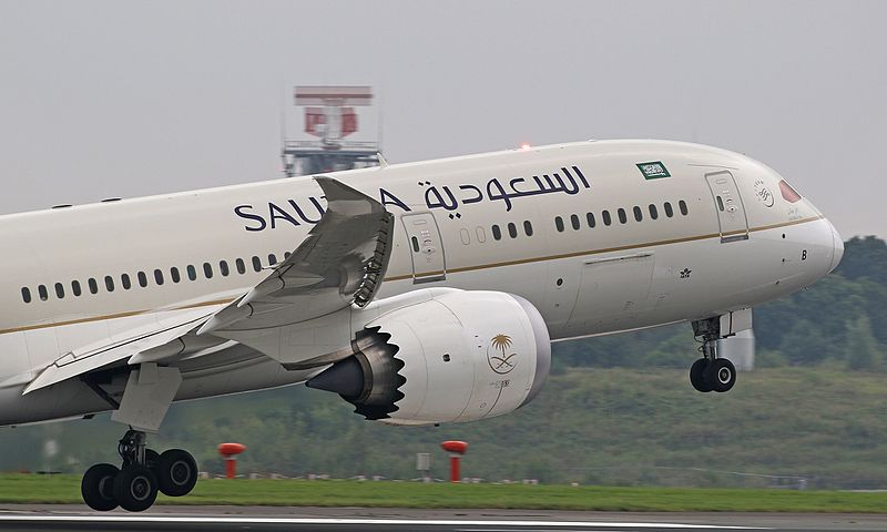 File:HZ-ARB Saudia B787 Dreamliner (29291411535).jpg