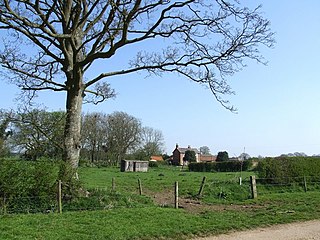 <span class="mw-page-title-main">Claxby Pluckacre</span> Hamlet in the East Lindsey district of Lincolnshire, England