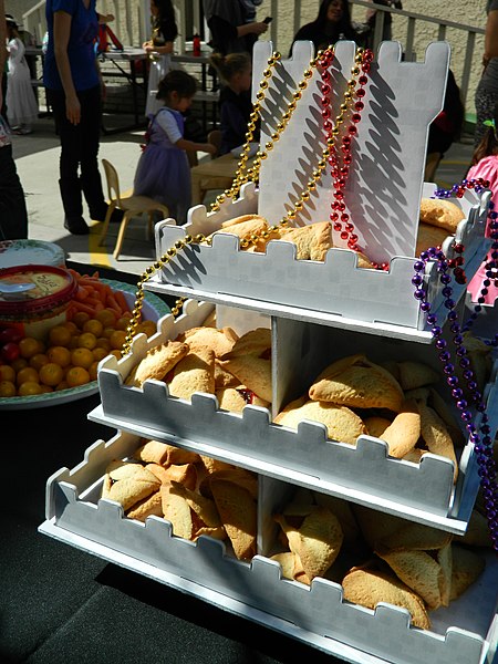 File:Hamentaschen and beads at Purim festival.JPG