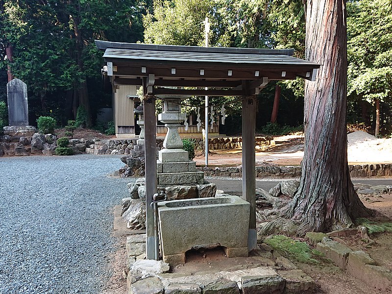 File:Hataori-jinja, at Takiba, Ashiyamada-chō, Toyokawa, Aichi (2019-09-15) 18.jpg