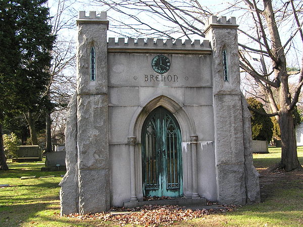 Brenon's mausoleum in Woodlawn Cemetery in New York