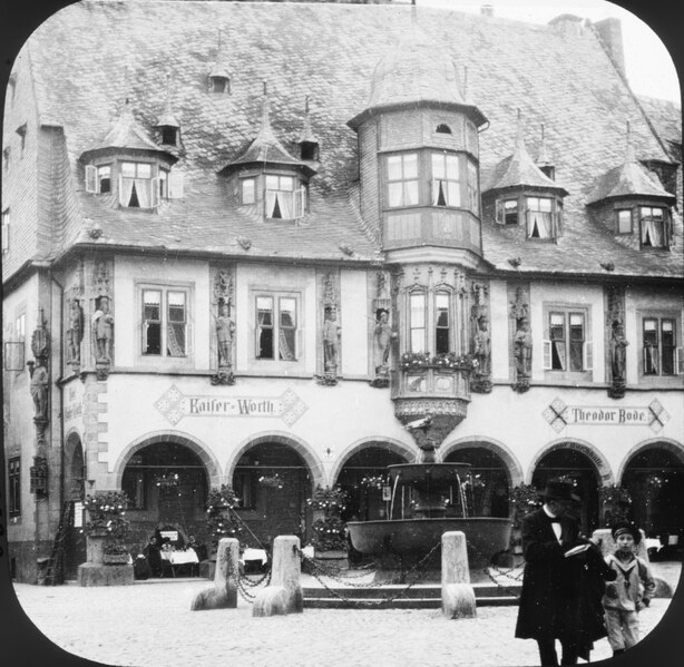 File:Hotel Kaiserworth vid torget i Goslar - TEK - TEKA0115506.tif