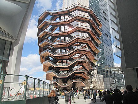 Hudson Yards Plaza March 2019 53.jpg