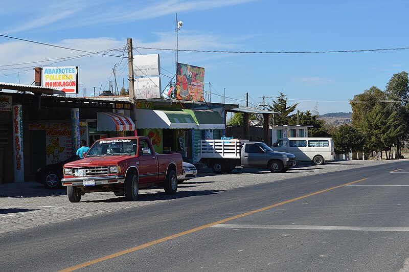 File:Hwy330SanIldefonso002.JPG