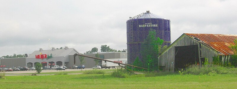 File:Indiana SR 127 n of Angola.jpg