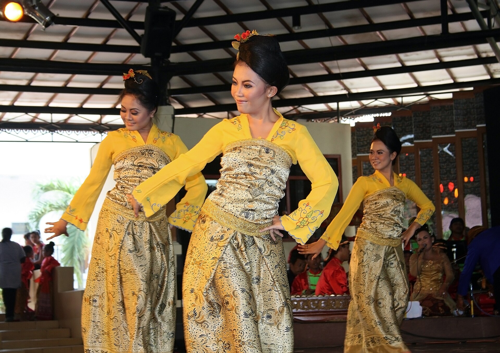 Sundanese dance Wikipedia