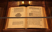 A first-edition copy of the Douay-Rheims bible of 1582 at the museum Jubilee Museum (Columbus, Ohio) - first edition of the Roman Catholic New Testament in English (1582).jpg