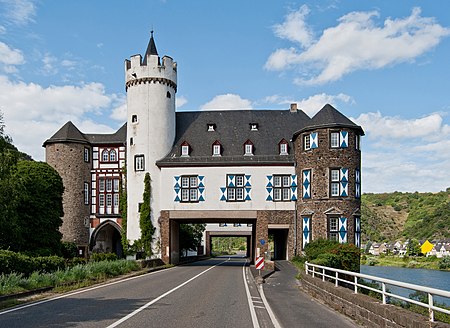 Kobern Gondorf, Schloss Gondorf, 2012 08 CN 01