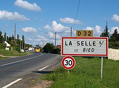 30 km/h en entrée de la localité de La Selle-sur-le-Bied.