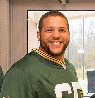 <span class="mw-page-title-main">Lane Taylor</span> American football player (born 1989)