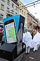 File:Lantern on ghosting during Cortège 2024 03.jpg