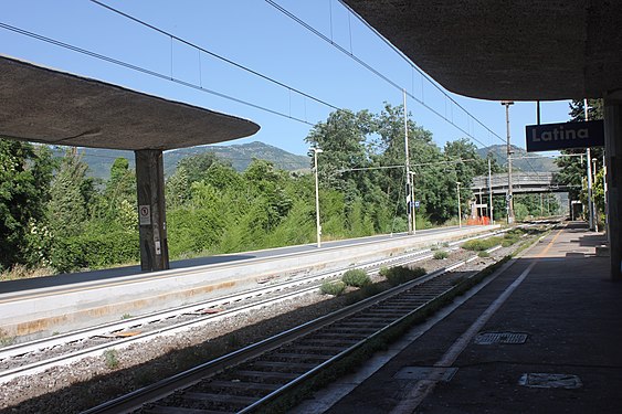 Latina railway station