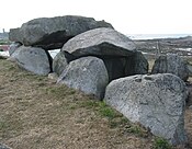 A Guernsey Dolmen állvány.jpg