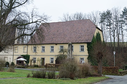 Lichtenfels, Klosterlangheim, Abteistraße 26-001