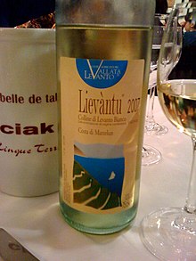 A wine from the Colline di Levanto DOC that includes Albarola in the blend. Liguria wine Lievantu Coasta di Mattelun 2007.jpg