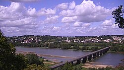 Loire Pont de Champtoceaux2.jpg