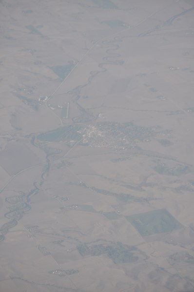 File:Mapleton, Iowa aerial 01.jpg