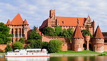 Tourism in Poland Marienburg 2004.jpg