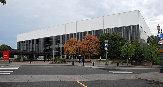 Veterans Memorial Coliseum, Portland, Oregon (1960)